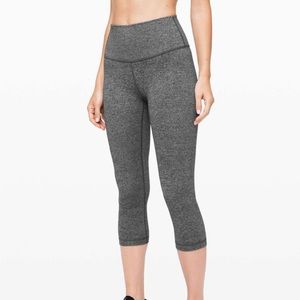Lululemon cropped wunder under leggings